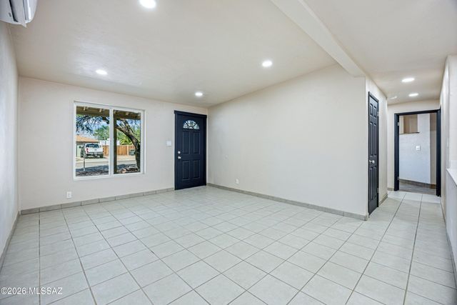 5844 E 34th Street, Tucson, AZ 85711