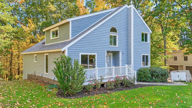 39 Hunter Drive, Derry, NH 03038
