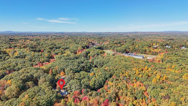 39 Hunter Drive, Derry, NH 03038