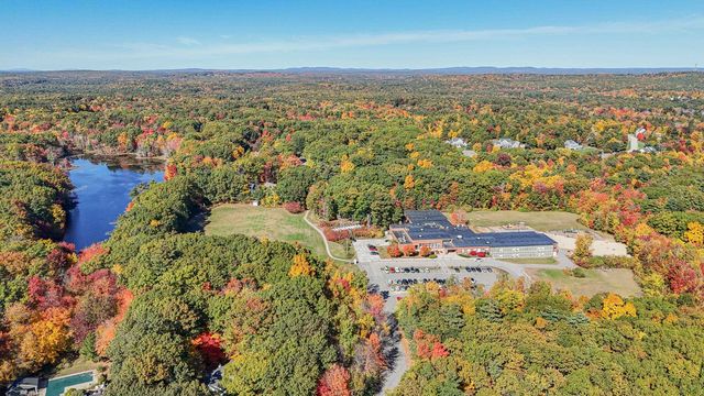 39 Hunter Drive, Derry, NH 03038