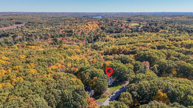 39 Hunter Drive, Derry, NH 03038