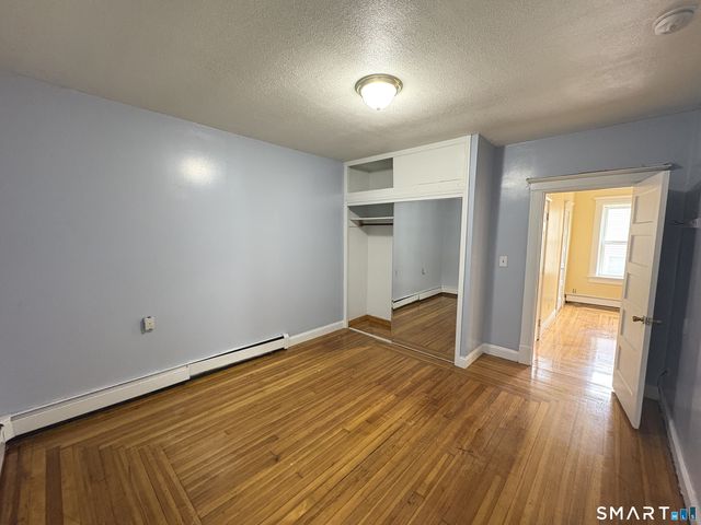 8 Erwin Place 2, New Britain, CT 06051