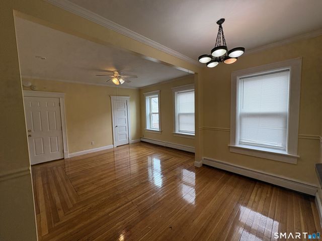 8 Erwin Place 2, New Britain, CT 06051