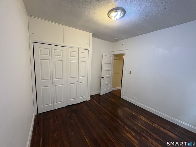 8 Erwin Place 2, New Britain, CT 06051