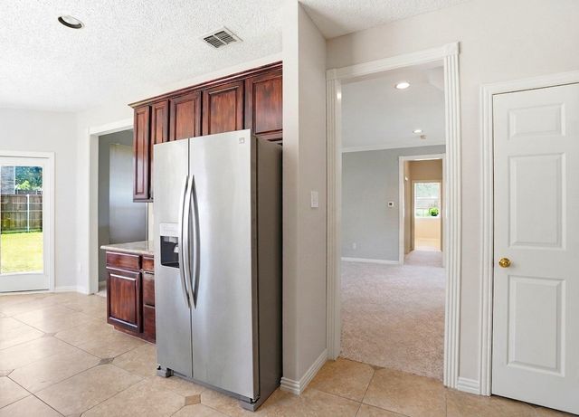2421 Bowie Lane, Grapevine, TX 76051