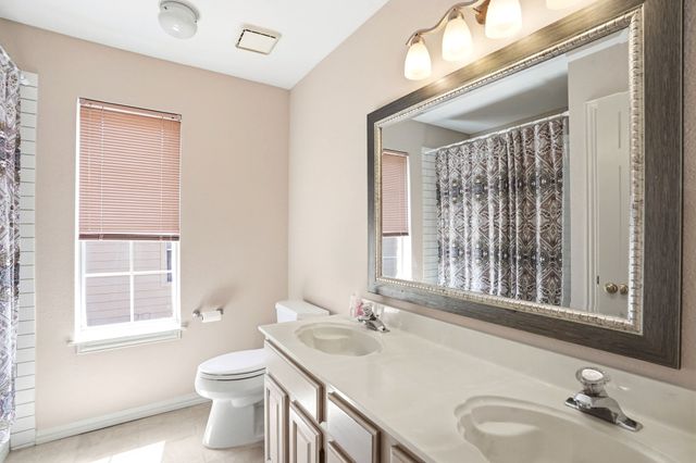 2421 Bowie Lane, Grapevine, TX 76051
