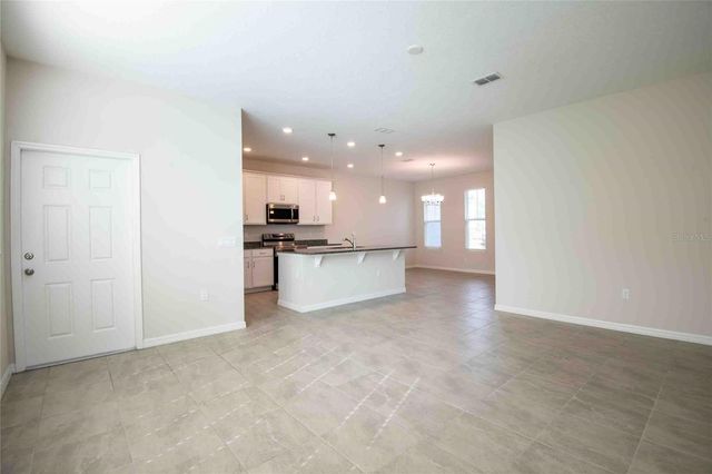 5072 AVALON PARK BOULEVARD, Wesley Chapel, FL 33545
