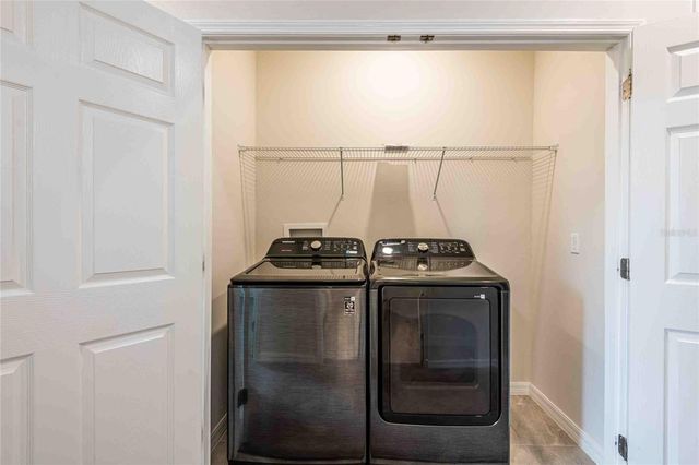 5072 AVALON PARK BOULEVARD, Wesley Chapel, FL 33545