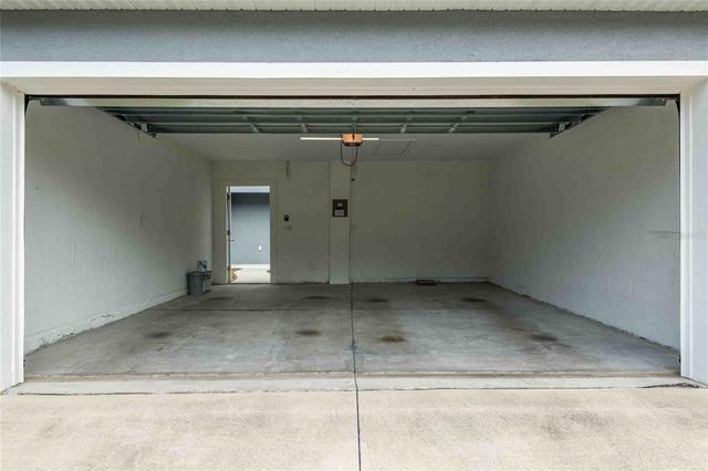 5072 AVALON PARK BOULEVARD, Wesley Chapel, FL 33545