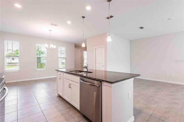 5072 AVALON PARK BOULEVARD, Wesley Chapel, FL 33545