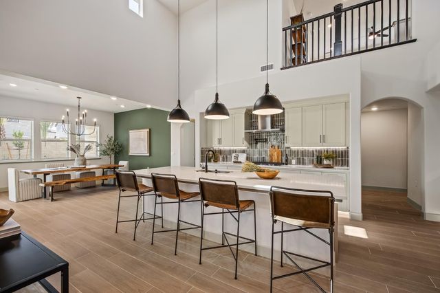 11170 N Via Ravenna Drive, Fresno, CA 93730