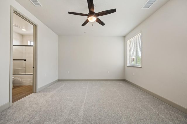 11170 N Via Ravenna Drive, Fresno, CA 93730