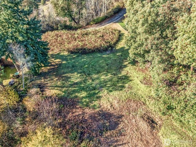 27430 90th Avenue SW, Vashon, WA 98070