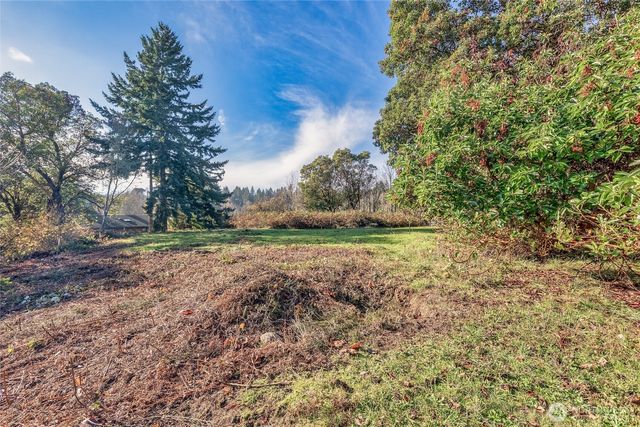 27430 90th Avenue SW, Vashon, WA 98070