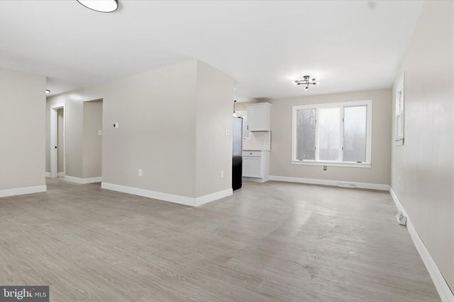 810 JEFFERSON LN, Red Lion, PA 17356