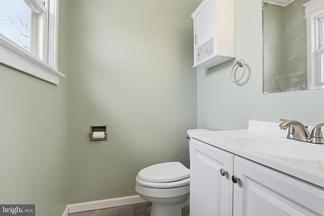 810 JEFFERSON LN, Red Lion, PA 17356