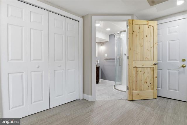 810 JEFFERSON LN, Red Lion, PA 17356