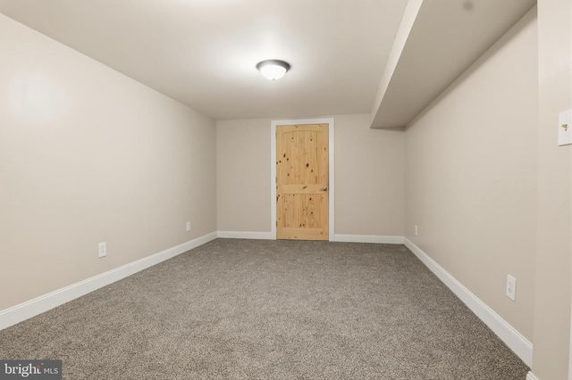 810 JEFFERSON LN, Red Lion, PA 17356