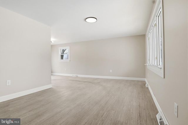 810 JEFFERSON LN, Red Lion, PA 17356