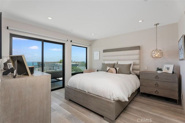 848 Hillcrest Drive, Laguna Beach, CA 92651