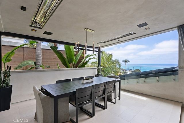 848 Hillcrest Drive, Laguna Beach, CA 92651