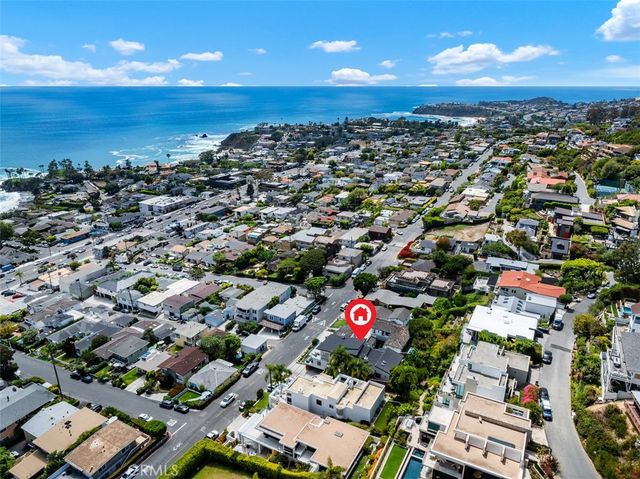 848 Hillcrest Drive, Laguna Beach, CA 92651