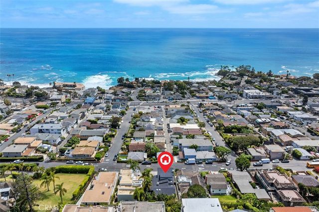 848 Hillcrest Drive, Laguna Beach, CA 92651