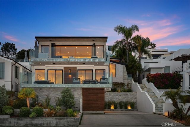 848 Hillcrest Drive, Laguna Beach, CA 92651