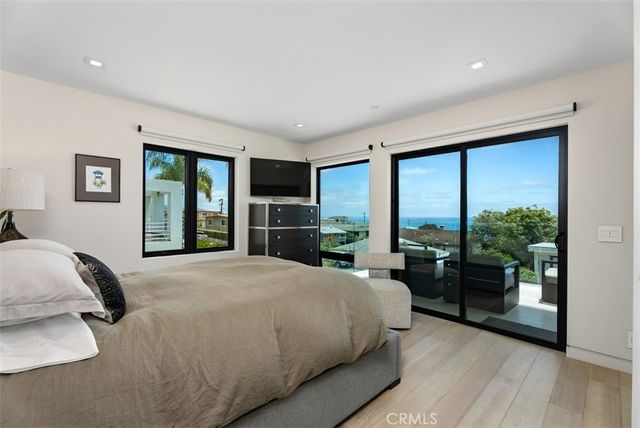 848 Hillcrest Drive, Laguna Beach, CA 92651