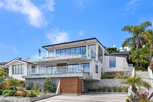 848 Hillcrest Drive, Laguna Beach, CA 92651