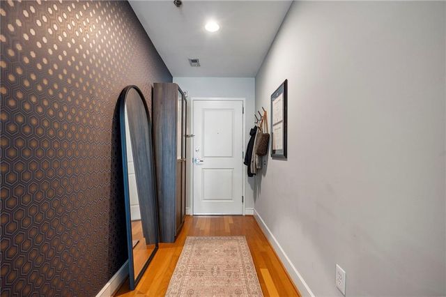 44 Peachtree Place NE 822, Atlanta, GA 30309
