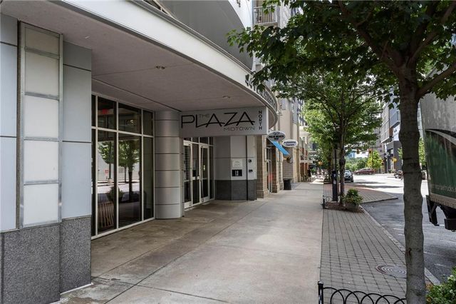 44 Peachtree Place NE 822, Atlanta, GA 30309
