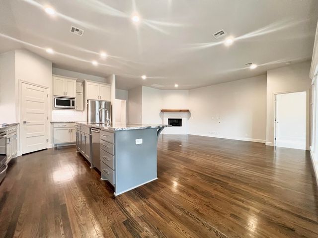 12179 S 104th Avenue, Bixby, OK 74008