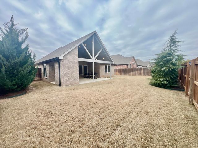12179 S 104th Avenue, Bixby, OK 74008