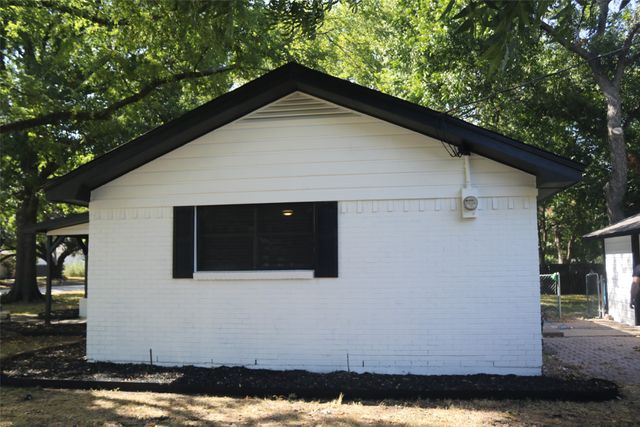 407 N Jefferson Street, Kaufman, TX 75142