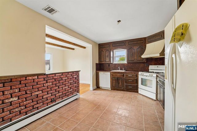351 Banta Avenue, Garfield, NJ 07026