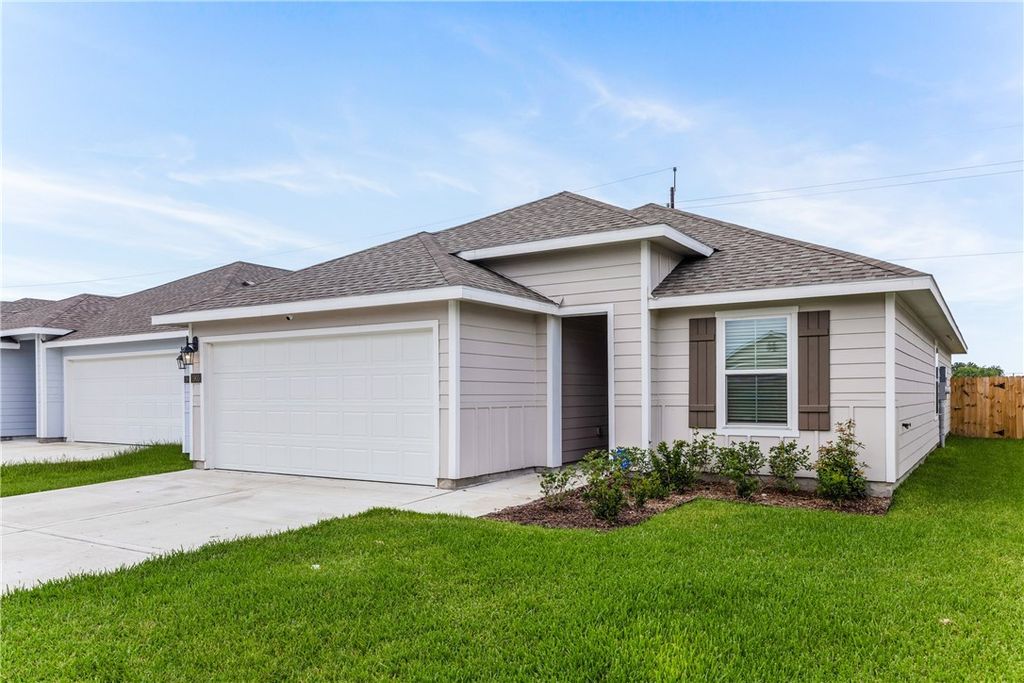 1905 Osbert Nelly Dr, Corpus Christi, TX 78417 — exterior