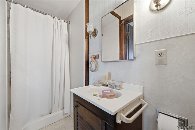15 Elmwood Avenue, Batavia City, NY 14020