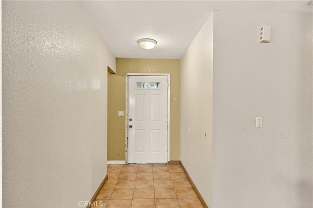 1435 Hammatt, Livingston, CA 95334