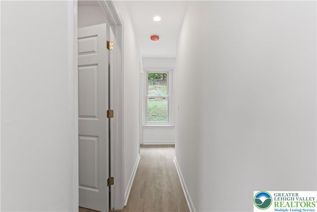 963 Wyandotte Street, Bethlehem City, PA 18015