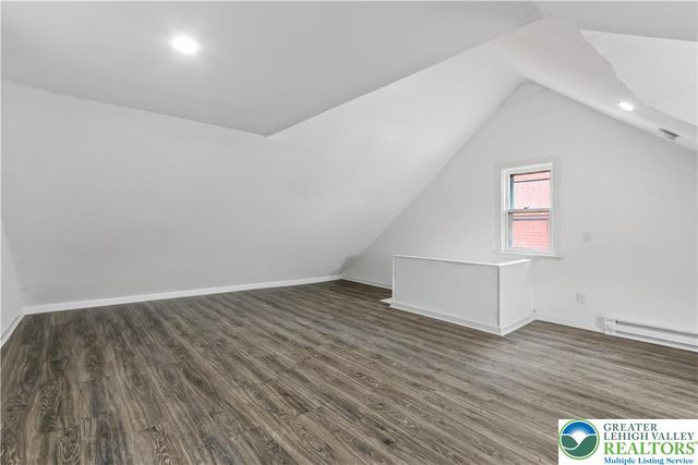 963 Wyandotte Street, Bethlehem City, PA 18015
