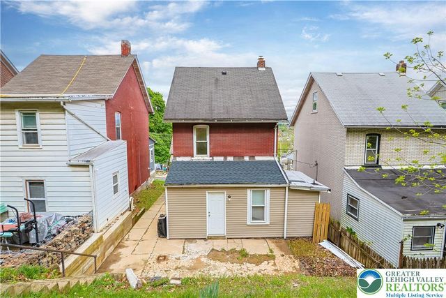 963 Wyandotte Street, Bethlehem City, PA 18015