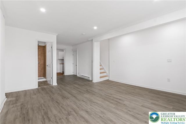 963 Wyandotte Street, Bethlehem City, PA 18015