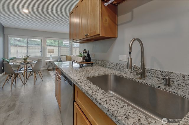 9711 Farwest Drive SW, Lakewood, WA 98498