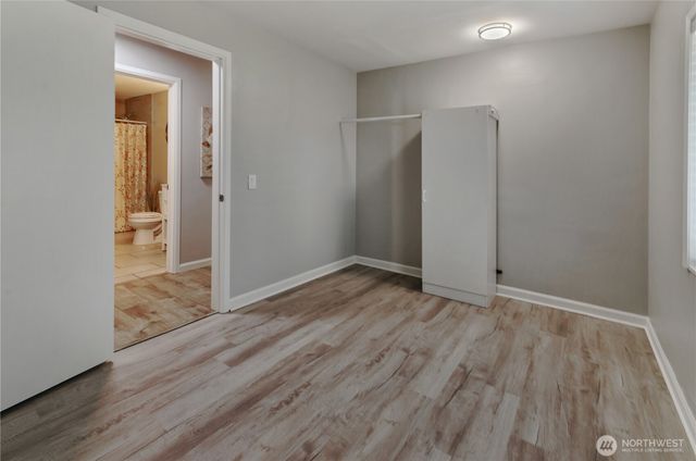 9711 Farwest Drive SW, Lakewood, WA 98498