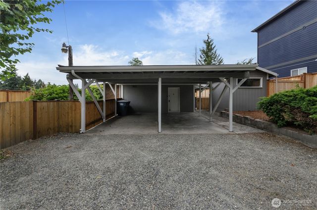 9711 Farwest Drive SW, Lakewood, WA 98498