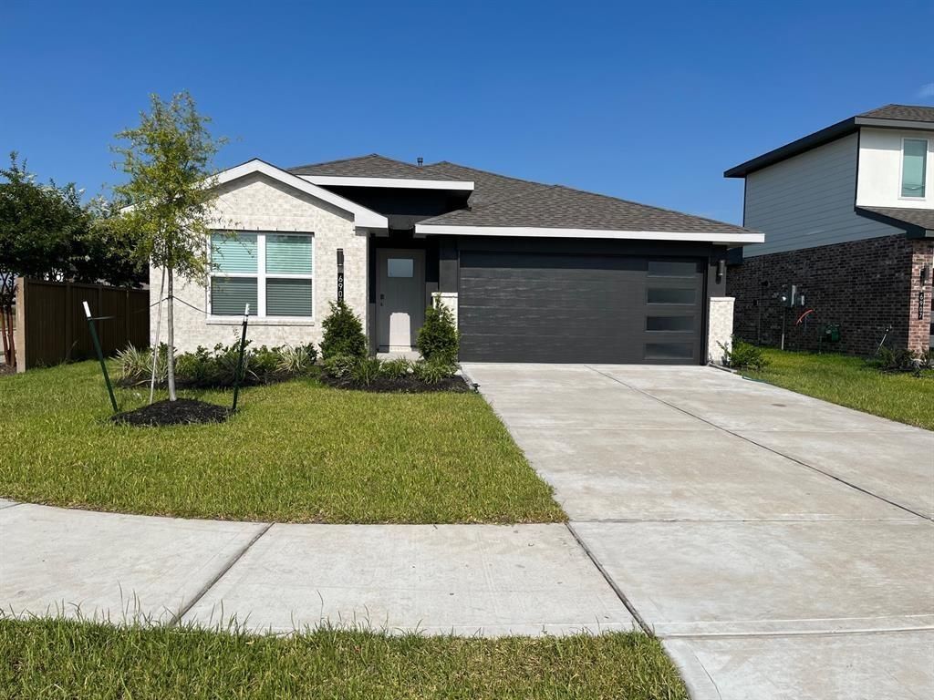 6903 Aspen Highlands Court, Richmond, TX 77407