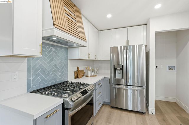 1927 83Rd Ave, Oakland, CA 94621