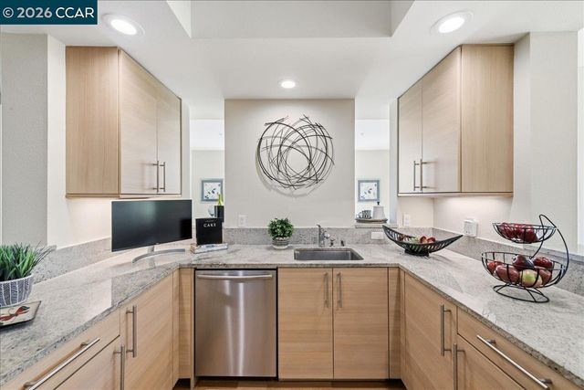 1655 N California Blvd 330, Walnut Creek, CA 94596