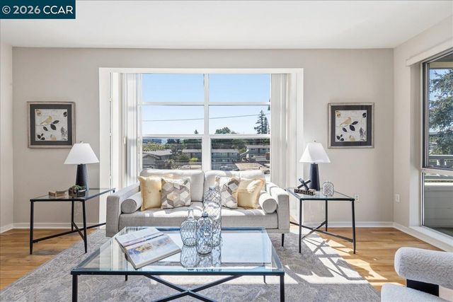 1655 N California Blvd 330, Walnut Creek, CA 94596